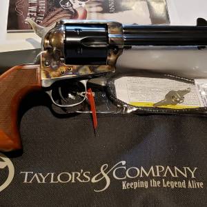 Taylor/Uberti 1873 Cattleman Birdshead 4.75" 555152 45lc