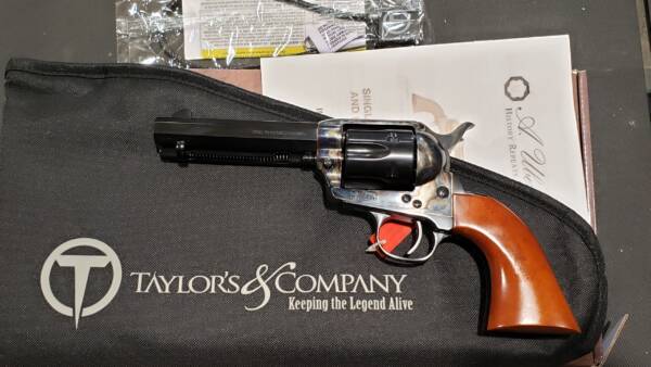 Taylors Uberti Drifter 4.75in Octo CC-Wood 556104 357mag