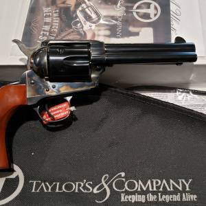 Taylors Uberti 1873 Catt Gunfighter 4.75in case color 555148 357mag