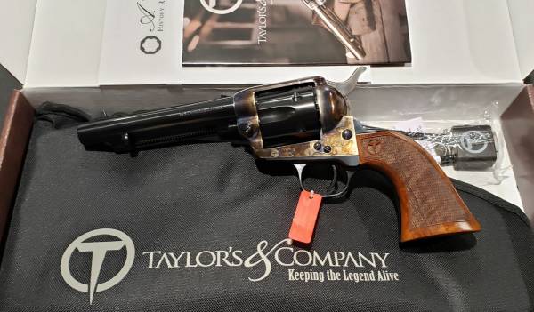 Taylors Uberti SmokeWagon 5.5in Case color 550811 357mag