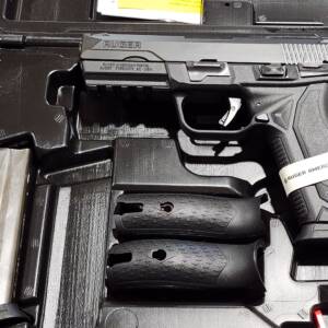 Ruger American Pistol 4.1in black 8608 9mm