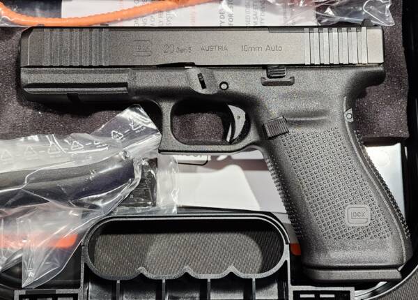 Glock 20 gen5 MOS black 4in 10mm