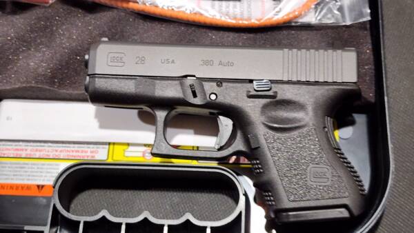 Glock 28 gen3 black 3.4in 380auto