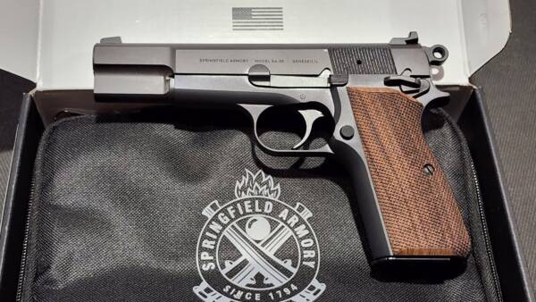 Springfield SA35 black-wood 4.7in HP9201 9mm