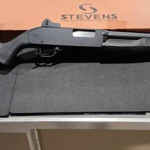 Stevens 320 Security ghost ring18.5in black 12ga 19487