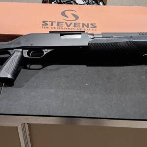 Stevens 320 Security p-grip Heat Shield 18.5in black 12ga 19496