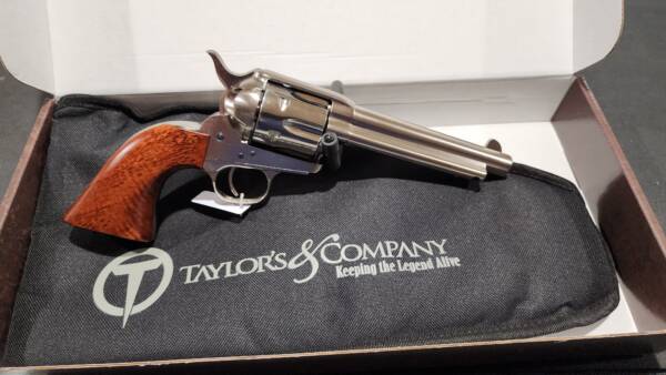 Taylors Uberti 1873 Cattleman 5.5in Nickel-Wood 555125 357mag