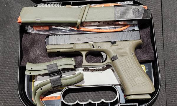 Glock 17 gen5 Battlefield Green PA175S203BFG 9mm